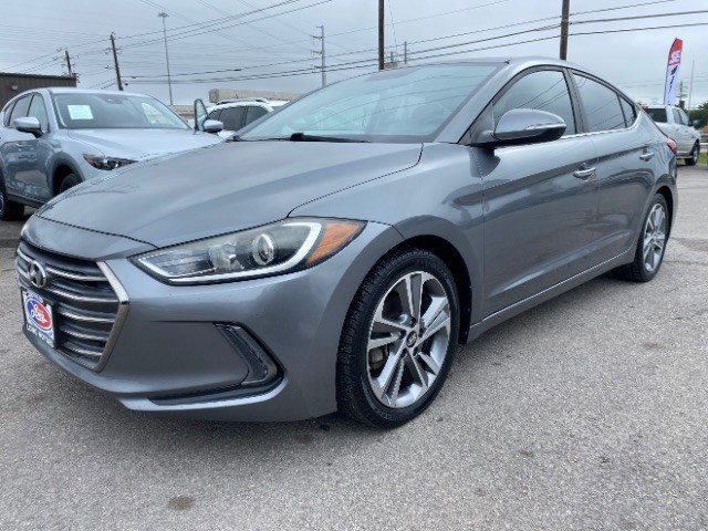 Hyundai Elantra Vehicle Full-screen Gallery Image 04