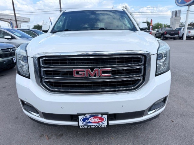 GMC Yukon XL Vehicle Full-screen Gallery Image 02