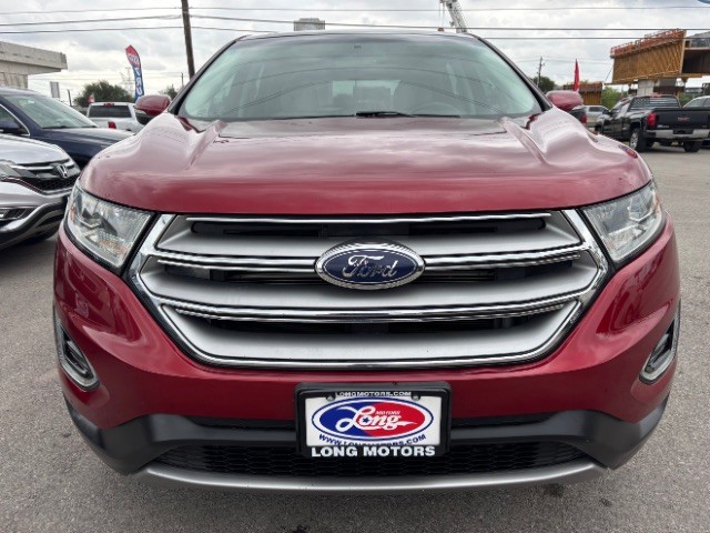 Ford Edge Vehicle Full-screen Gallery Image 02