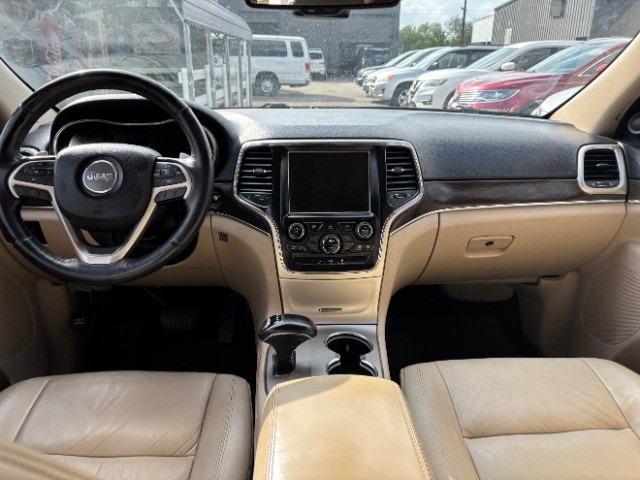 Jeep Grand Cherokee Vehicle Full-screen Gallery Image 07