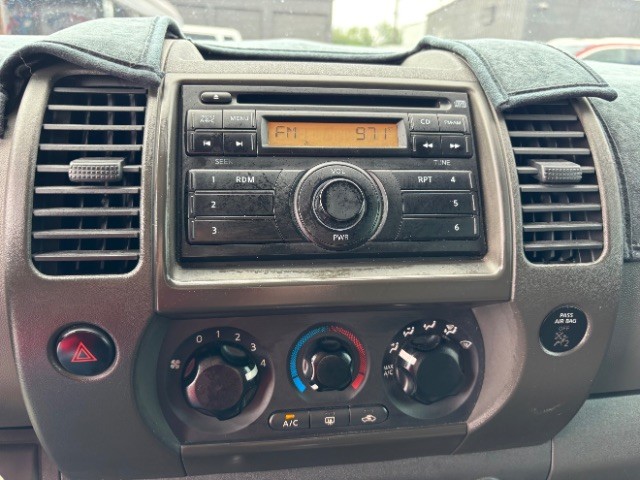 Nissan Xterra Vehicle Full-screen Gallery Image 11