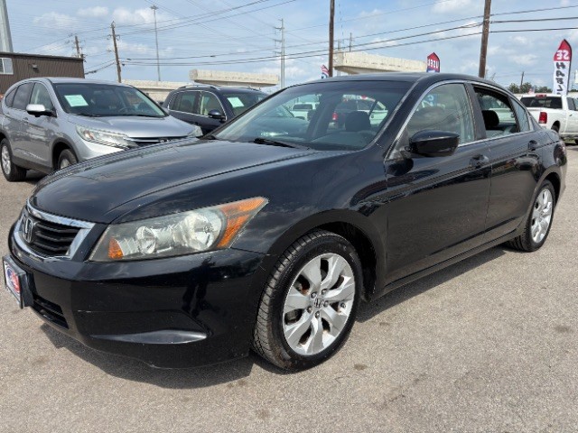 Honda Accord Sedan Vehicle Full-screen Gallery Image 03