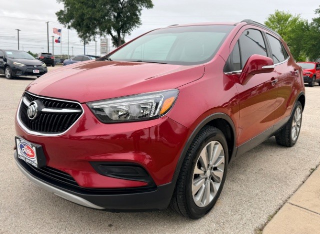 Buick Encore Vehicle Full-screen Gallery Image 02