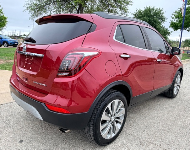 Buick Encore Vehicle Full-screen Gallery Image 04