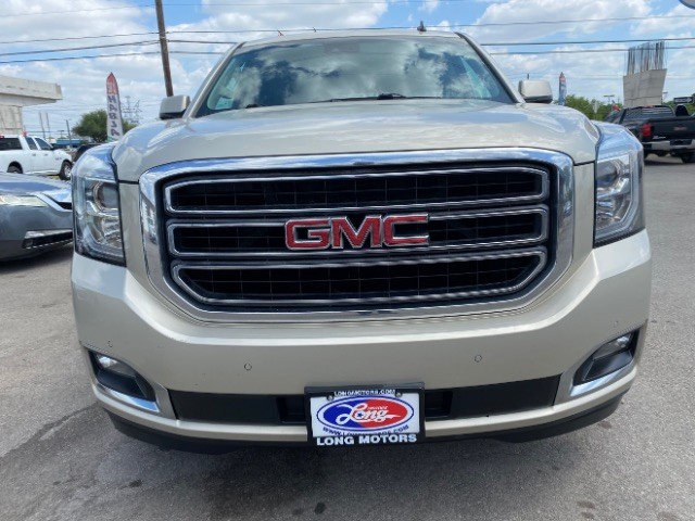 GMC Yukon Vehicle Full-screen Gallery Image 02