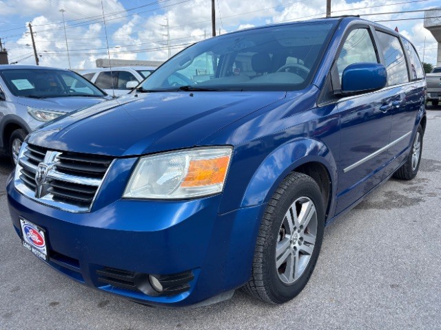 Dodge Grand Caravan Vehicle Full-screen Gallery Image 03
