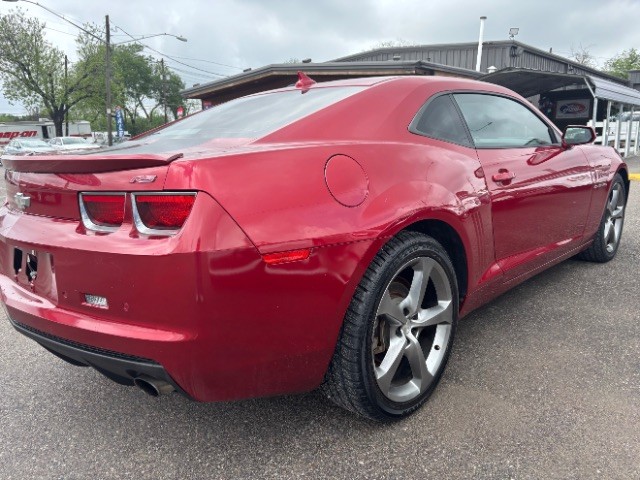 Chevrolet Camaro Vehicle Full-screen Gallery Image 05