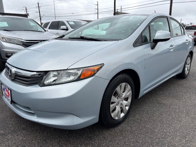 Honda Civic Sedan Vehicle Full-screen Gallery Image 03