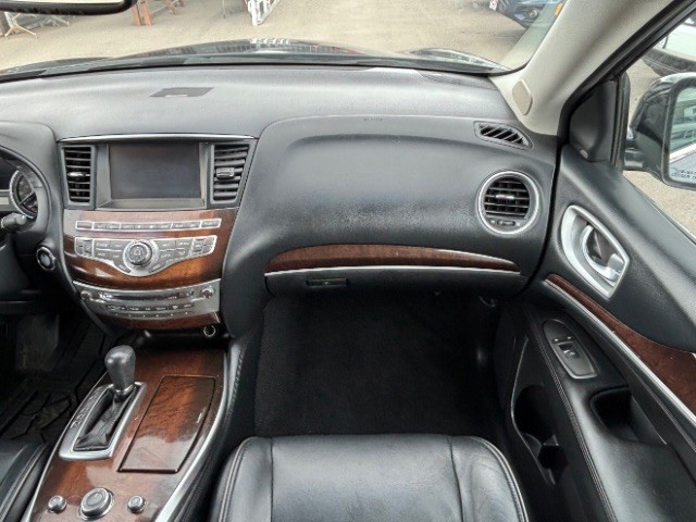 INFINITI QX60 Vehicle Full-screen Gallery Image 10