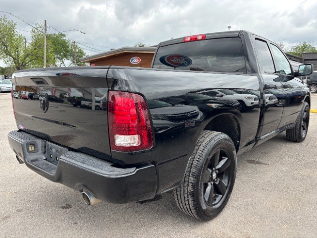 Ram 1500 Vehicle Full-screen Gallery Image 06