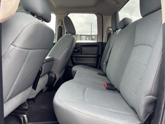 Ram 1500 Vehicle Full-screen Gallery Image 07