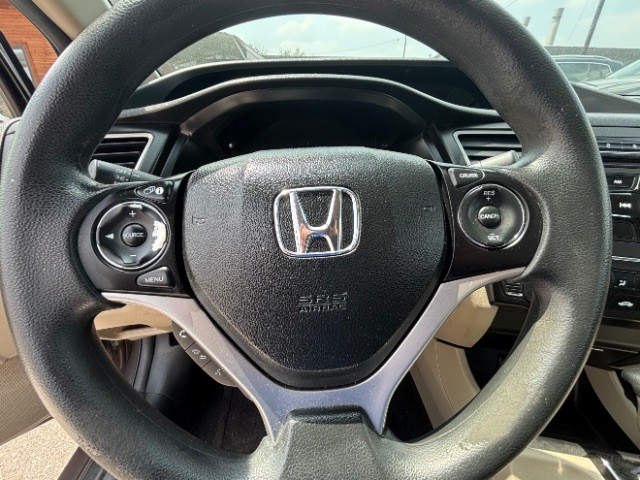 Honda Civic Sedan Vehicle Full-screen Gallery Image 11