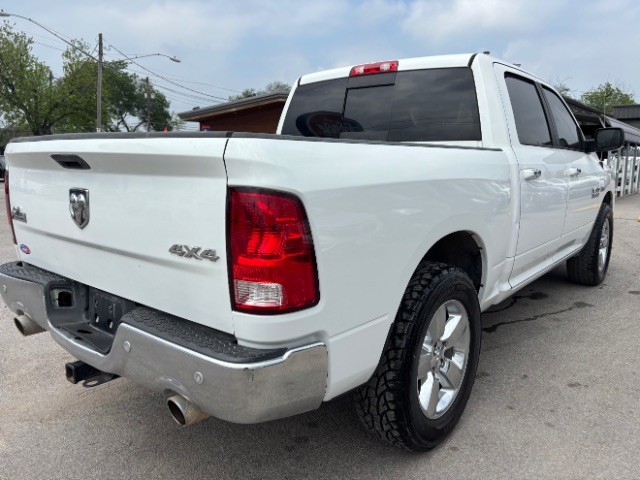 Ram 1500 Vehicle Full-screen Gallery Image 05