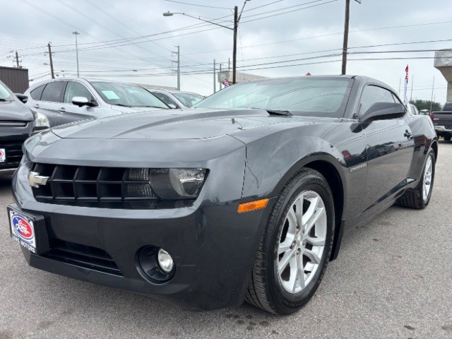 Chevrolet Camaro Vehicle Full-screen Gallery Image 03
