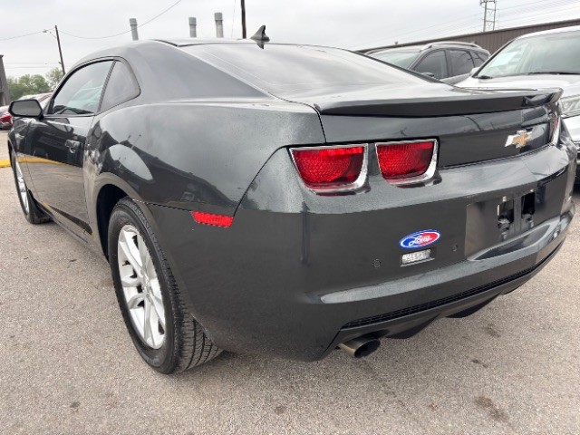 Chevrolet Camaro Vehicle Full-screen Gallery Image 04