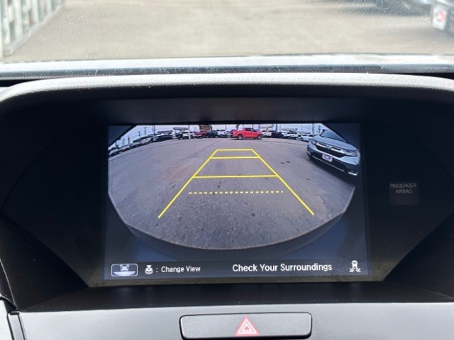 Acura RDX Vehicle Full-screen Gallery Image 11