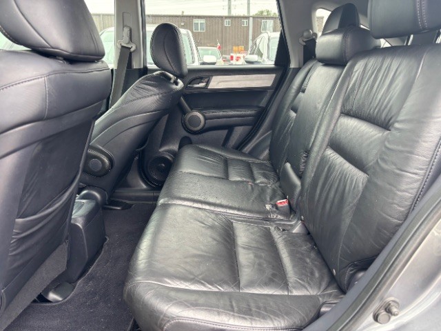 Honda CR-V Vehicle Full-screen Gallery Image 06