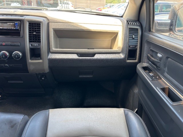 Dodge Ram 1500 Vehicle Full-screen Gallery Image 09