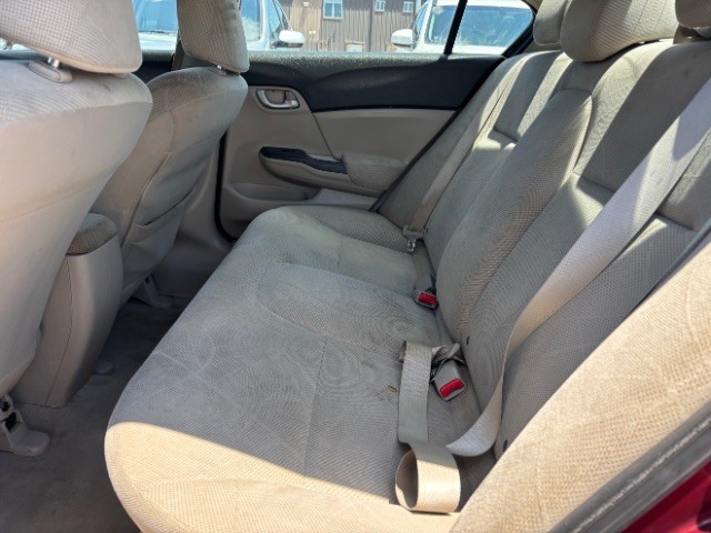Honda Civic Sedan Vehicle Full-screen Gallery Image 06