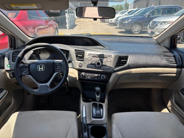 Honda Civic Sedan Vehicle Full-screen Gallery Image 07