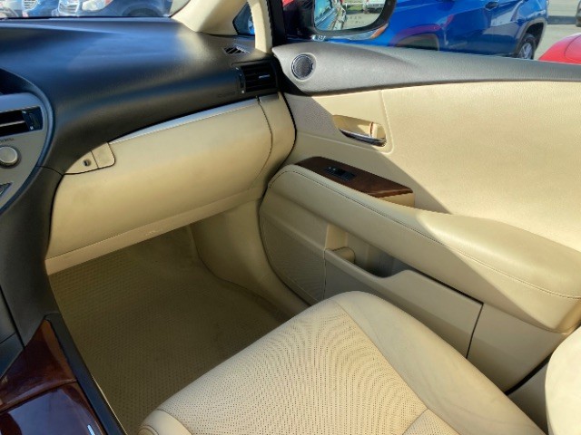 Lexus RX 350 Vehicle Full-screen Gallery Image 10