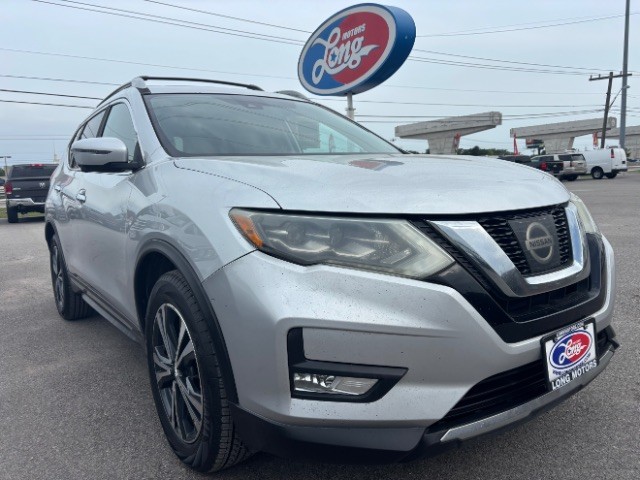 2017 Nissan Rogue SL FWD's photo