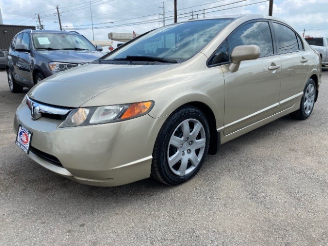 Honda Civic Sedan Vehicle Full-screen Gallery Image 03
