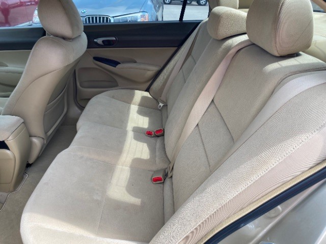 Honda Civic Sedan Vehicle Full-screen Gallery Image 07