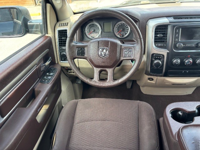 Ram 1500 Vehicle Full-screen Gallery Image 08