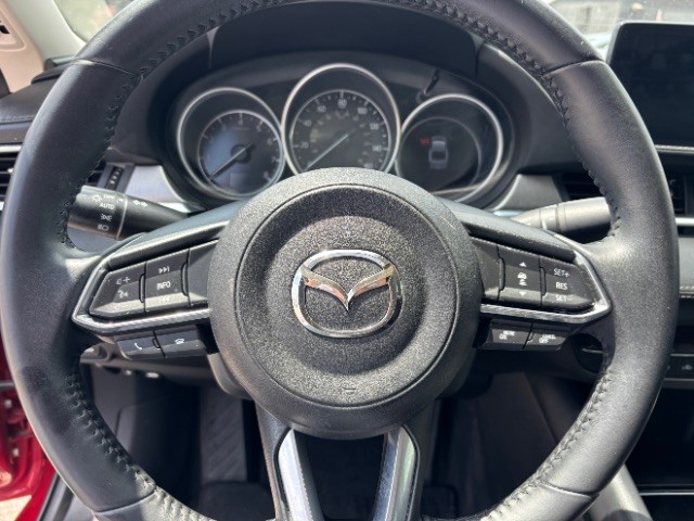 Mazda Mazda6 Vehicle Full-screen Gallery Image 12