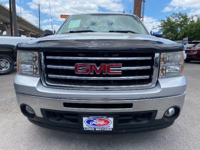 GMC Sierra 1500 Vehicle Full-screen Gallery Image 02