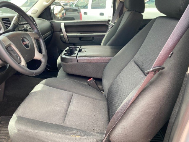 GMC Sierra 1500 Vehicle Full-screen Gallery Image 08