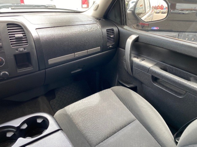 GMC Sierra 1500 Vehicle Full-screen Gallery Image 10