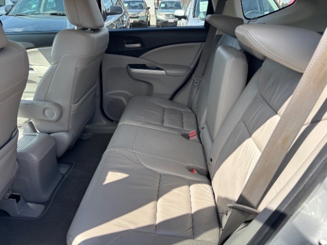 Honda CR-V Vehicle Full-screen Gallery Image 06