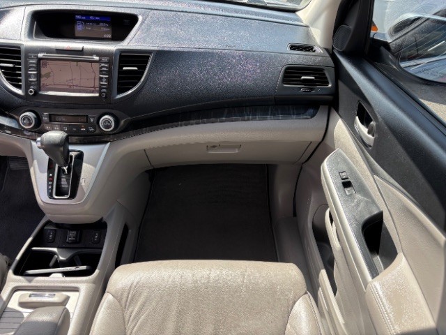 Honda CR-V Vehicle Full-screen Gallery Image 09