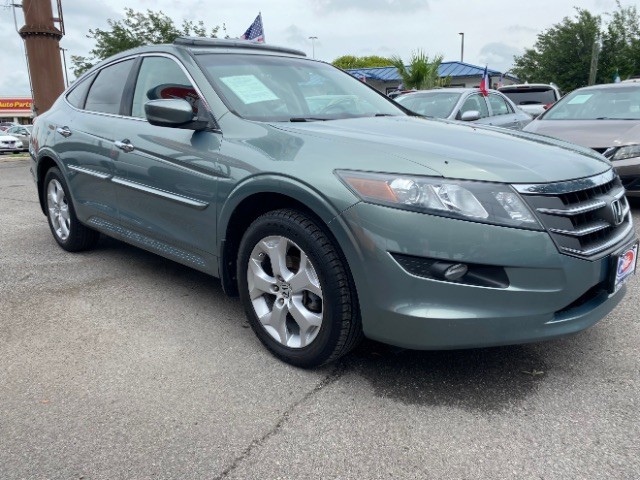 Honda Accord Crosstour Vehicle Full-screen Gallery Image 03