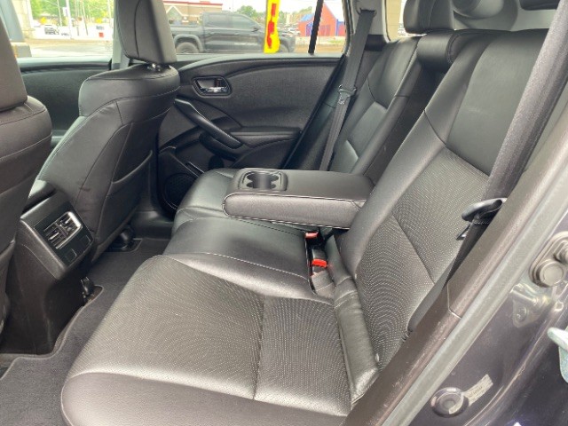 Acura RDX Vehicle Full-screen Gallery Image 07