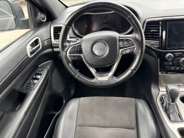 Jeep Grand Cherokee Vehicle Full-screen Gallery Image 08