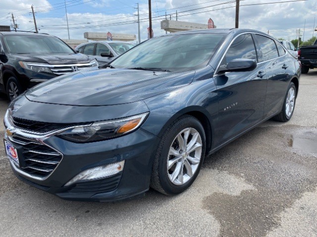 Chevrolet Malibu Vehicle Full-screen Gallery Image 03