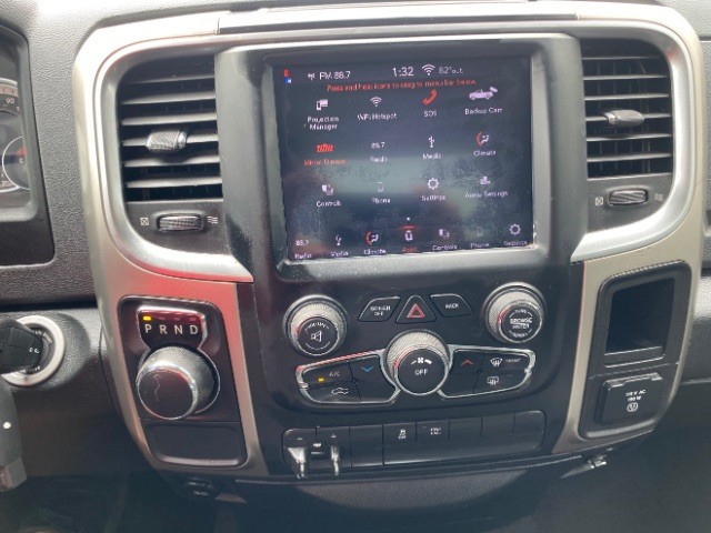 Ram 1500 Vehicle Full-screen Gallery Image 11