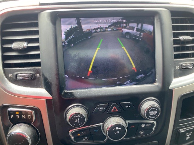 Ram 1500 Vehicle Full-screen Gallery Image 12