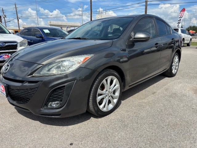 Mazda Mazda3 Sedan Vehicle Full-screen Gallery Image 03