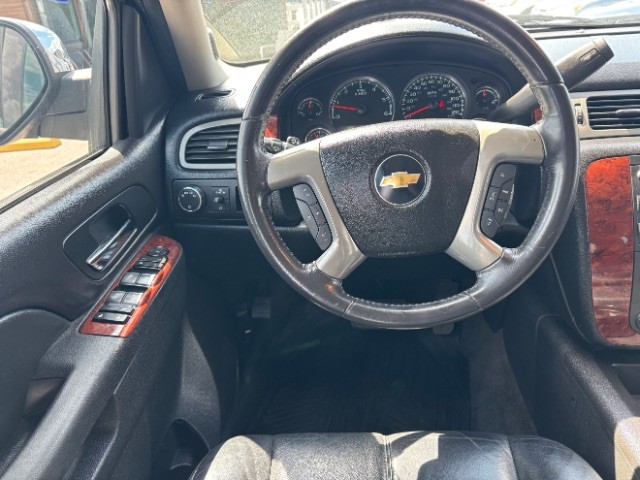 Chevrolet Tahoe Vehicle Full-screen Gallery Image 10