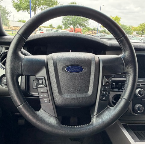 Ford Expedition Vehicle Full-screen Gallery Image 14