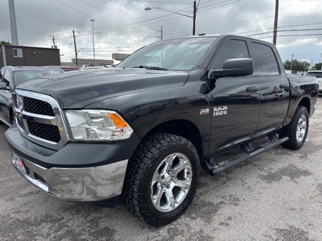 Ram 1500 Vehicle Full-screen Gallery Image 03