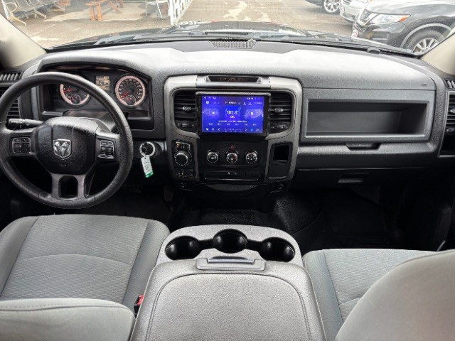 Ram 1500 Vehicle Full-screen Gallery Image 07