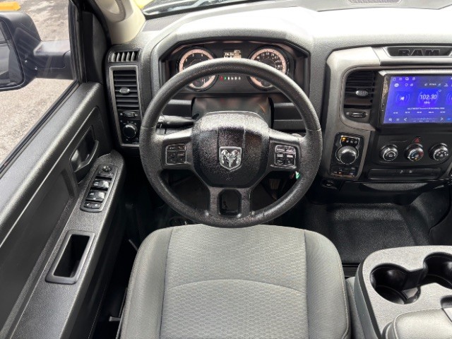 Ram 1500 Vehicle Full-screen Gallery Image 08