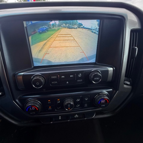 Chevrolet Silverado 1500 Vehicle Full-screen Gallery Image 12