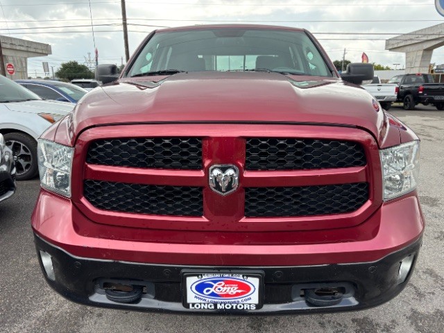 Ram 1500 Vehicle Full-screen Gallery Image 02