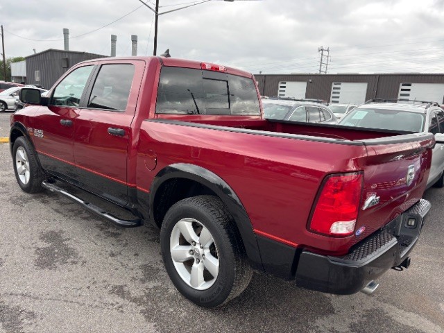 Ram 1500 Vehicle Full-screen Gallery Image 04